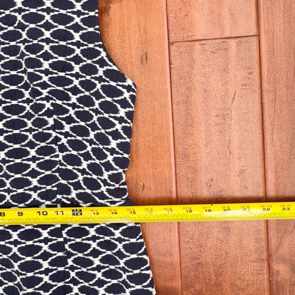 The Limited Sleeveless Sheath Dress Size 4 White/Navy - Picture 5 of 12